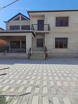 Satılır 6 otaqlı həyət evi 240 m²