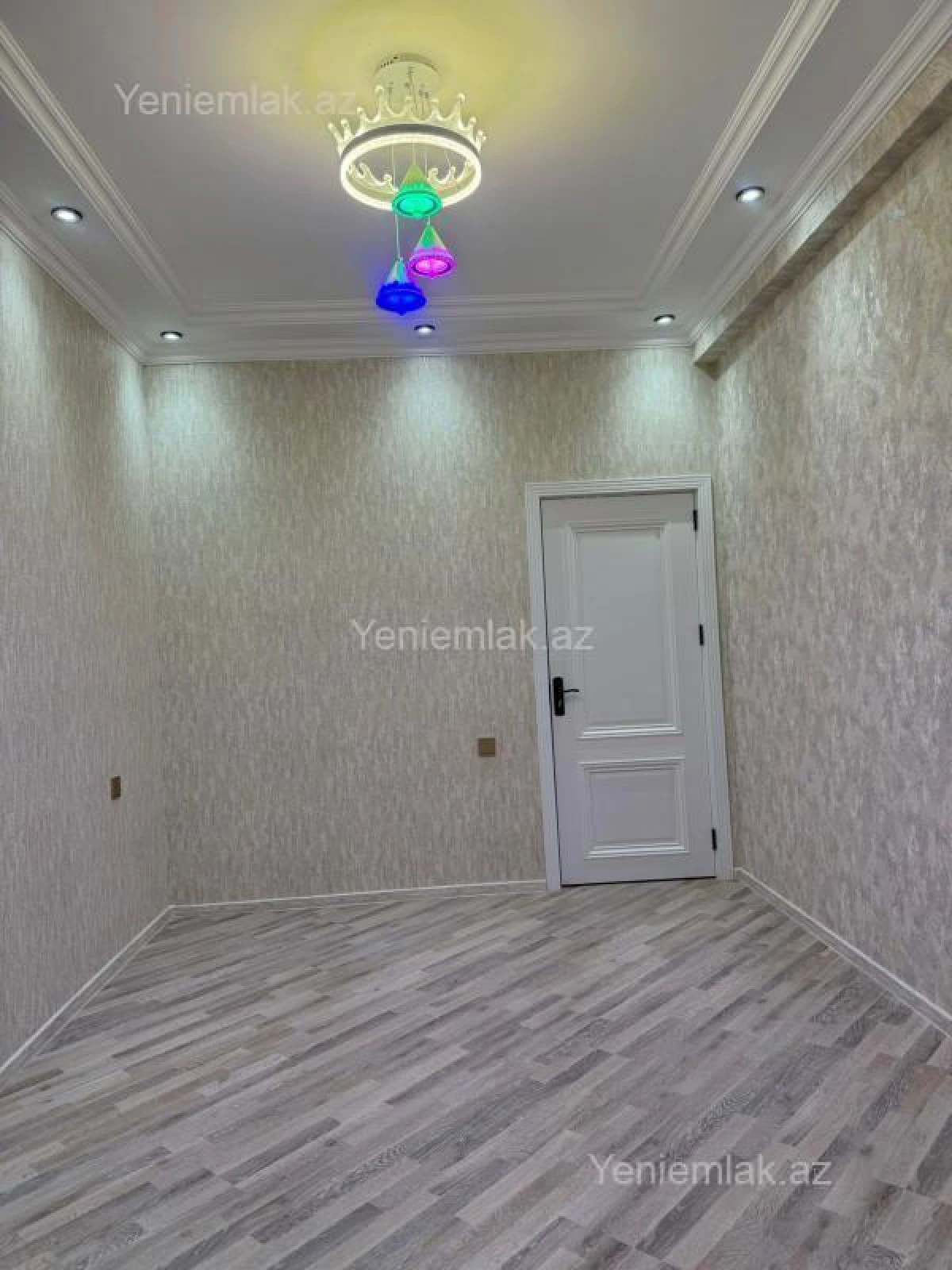 Satılır 1 otaqlı yeni tikili 61 m²