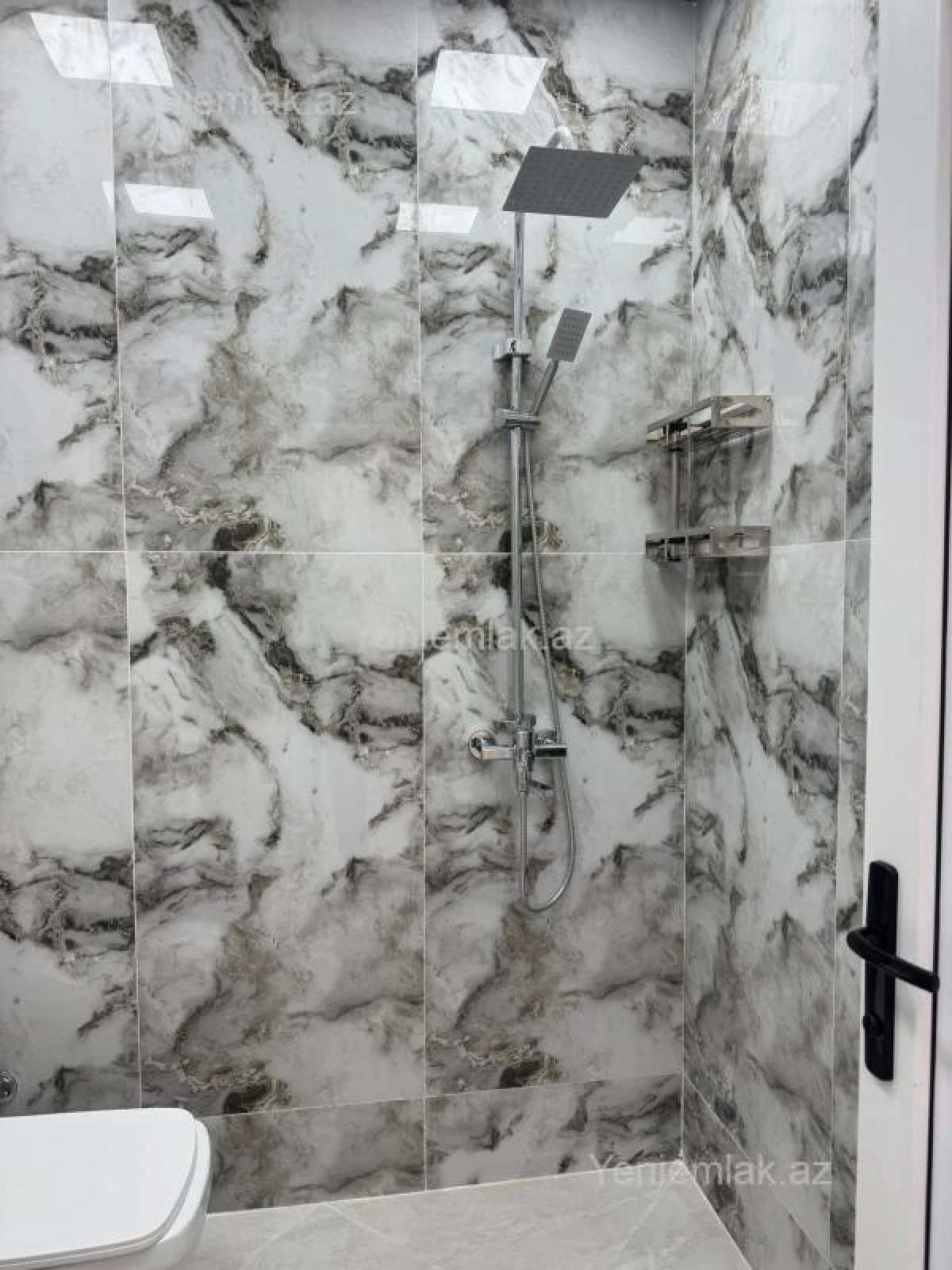 Satılır 1 otaqlı yeni tikili 61 m²