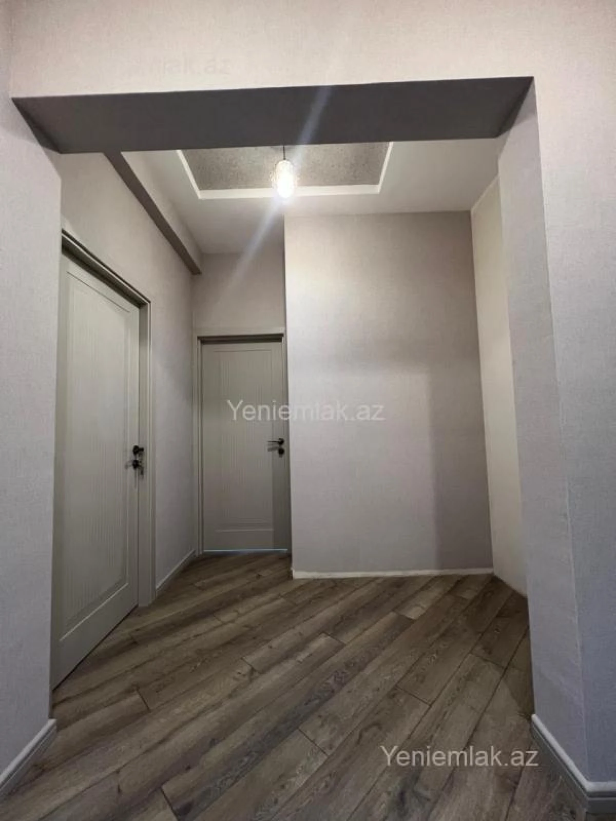 Satılır 2 otaqlı yeni tikili 72 m²