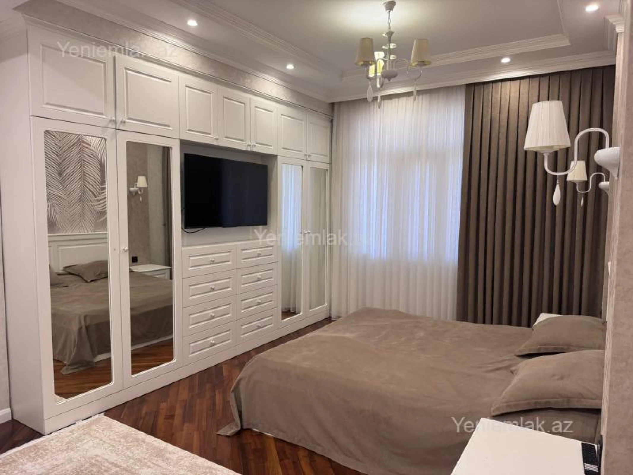 Satılır 3 otaqlı yeni tikili 142 m²