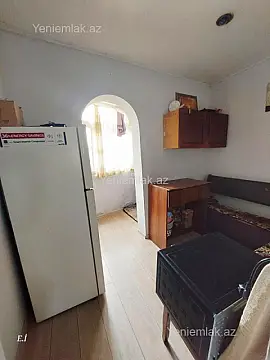Satılır 2 otaqlı köhnə tikili 57 m²