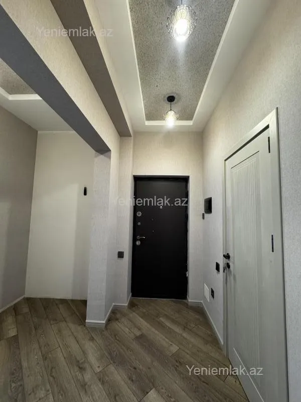 Satılır 2 otaqlı yeni tikili 68 m²