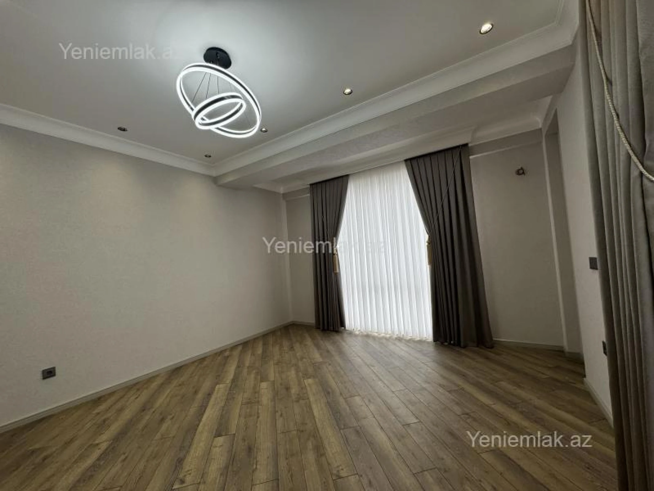 Satılır 2 otaqlı yeni tikili 68 m²