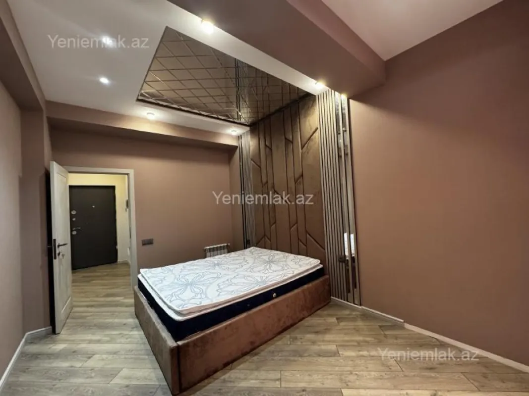Satılır 2 otaqlı yeni tikili 68 m²