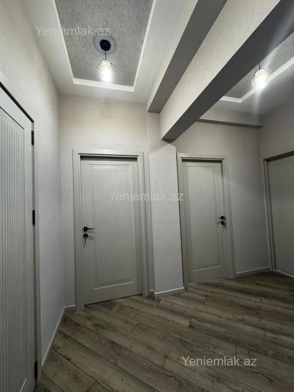 Satılır 2 otaqlı yeni tikili 68 m²