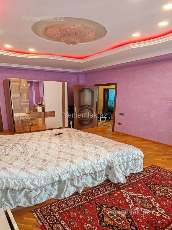 Satılır 3 otaqlı yeni tikili 100 m²