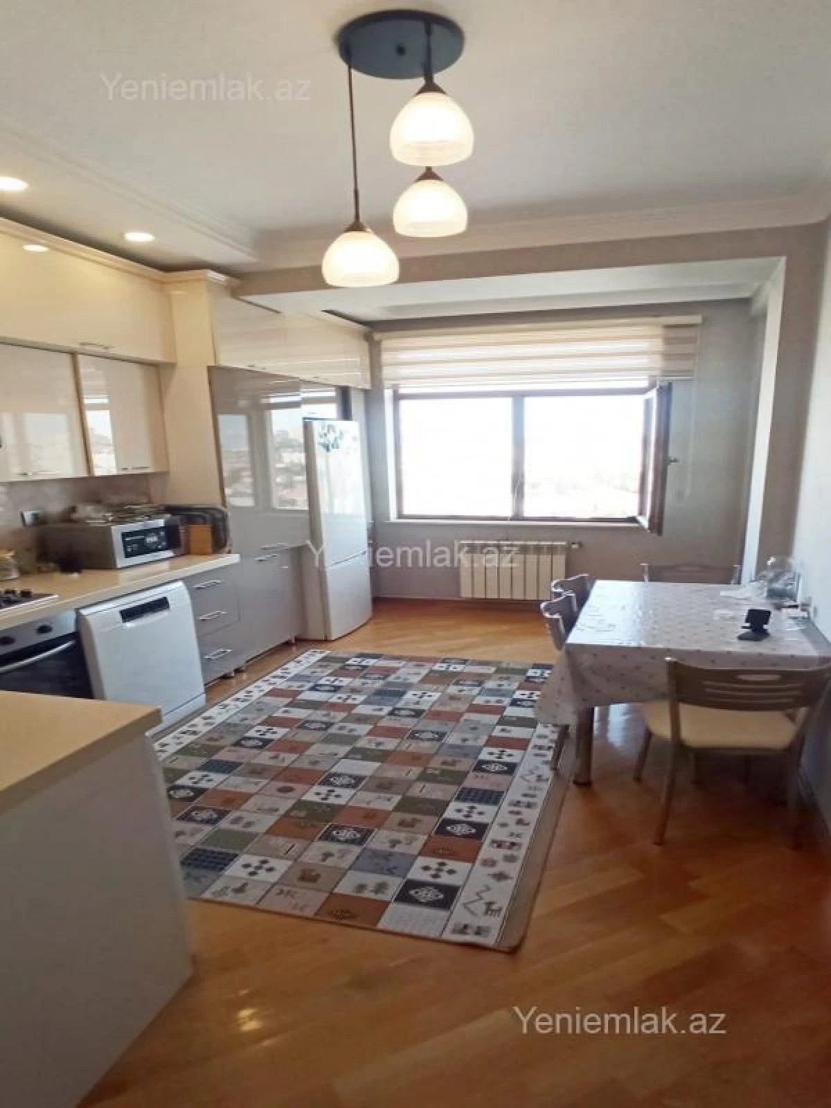 Satılır 3 otaqlı yeni tikili 100 m²