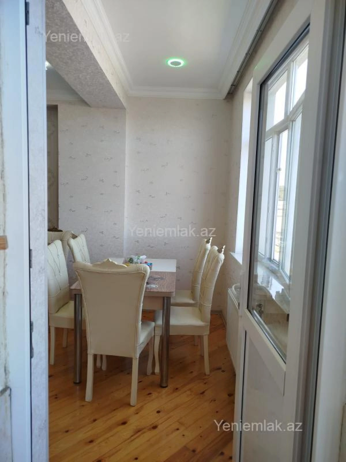 Satılır 3 otaqlı yeni tikili 65 m²