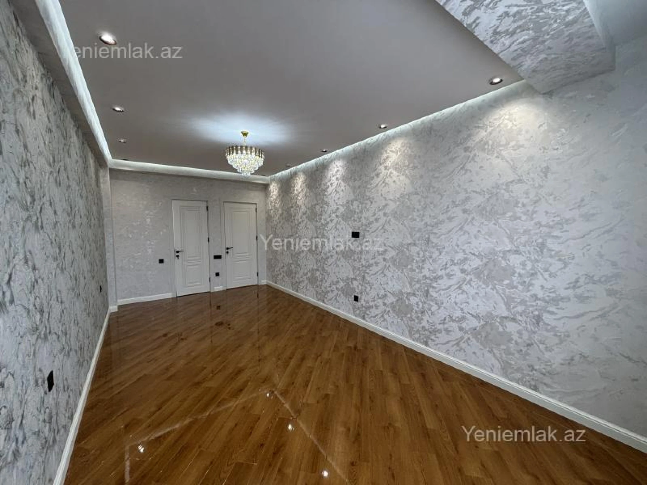 Satılır 3 otaqlı yeni tikili 142 m²