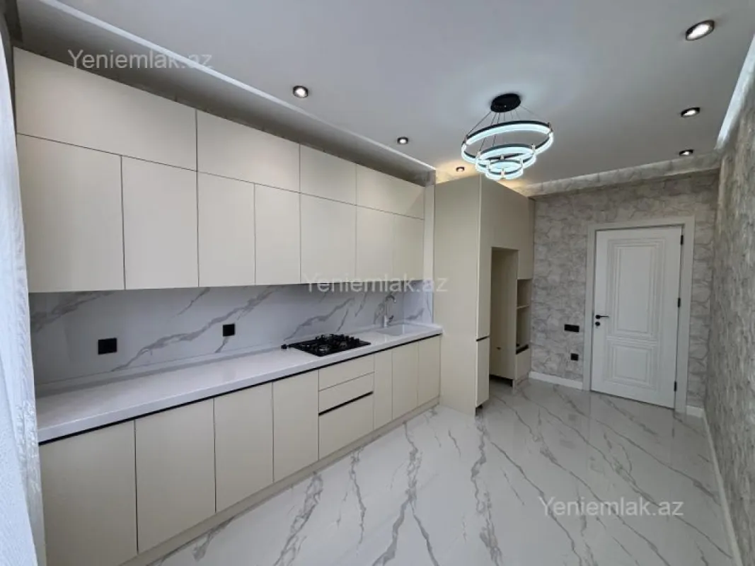 Satılır 3 otaqlı yeni tikili 142 m²