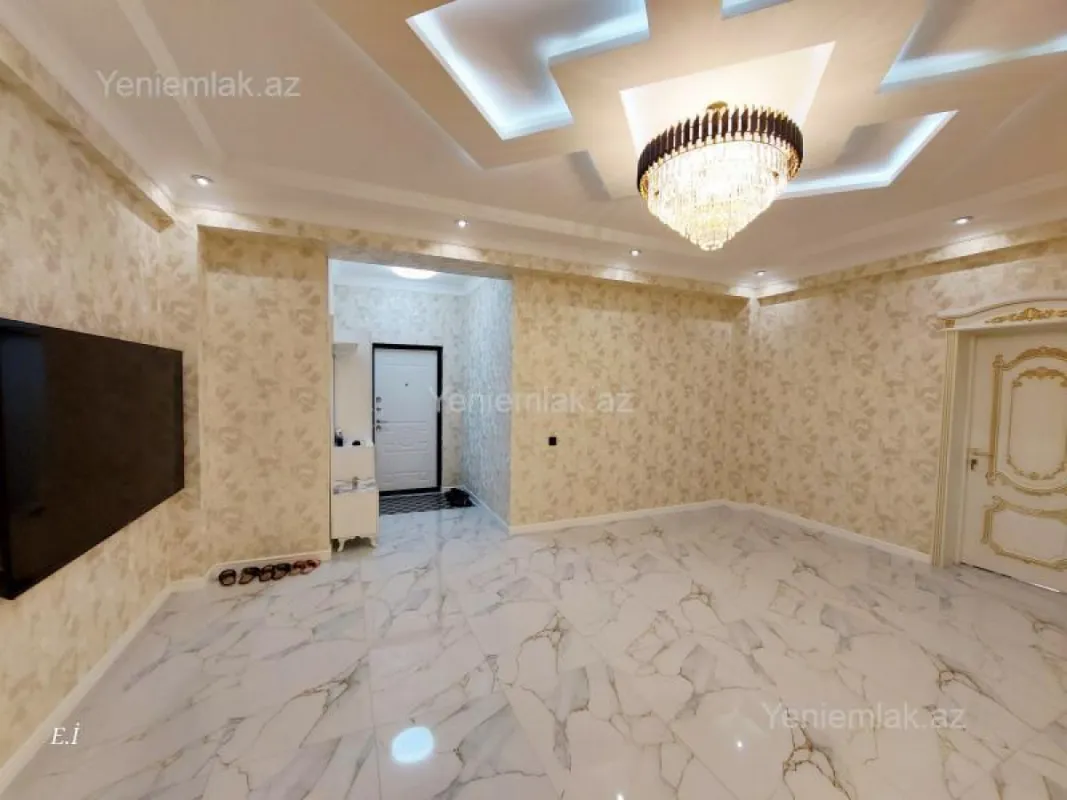 Satılır 3 otaqlı yeni tikili 132 m²