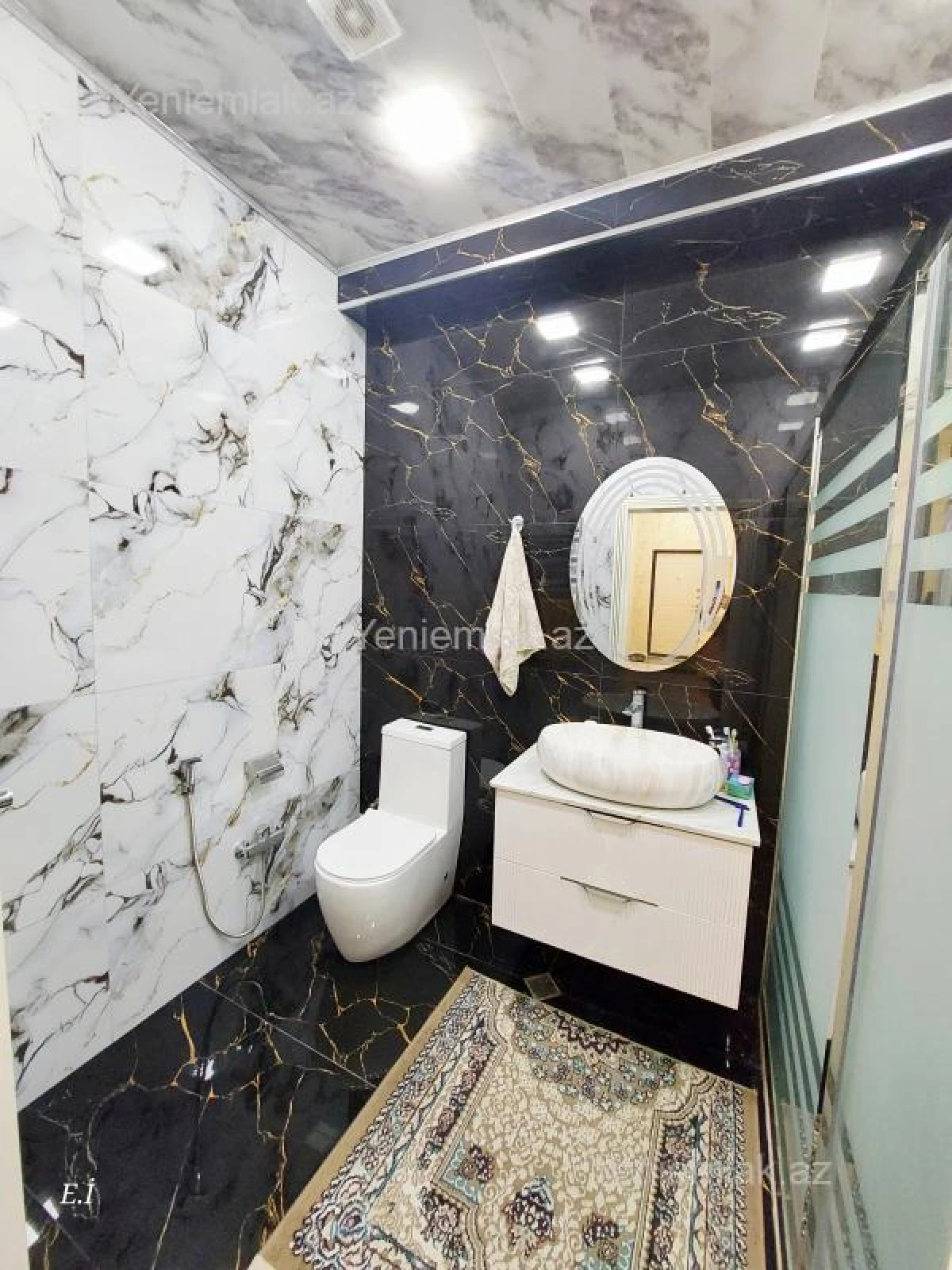 Satılır 3 otaqlı yeni tikili 132 m²