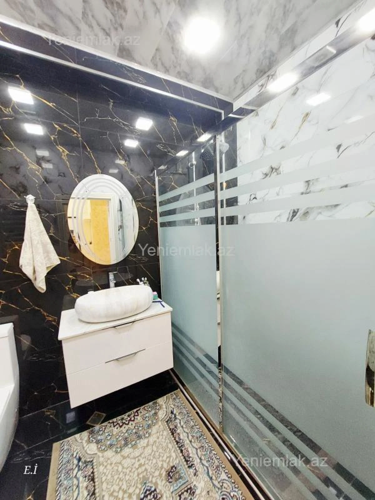 Satılır 3 otaqlı yeni tikili 132 m²