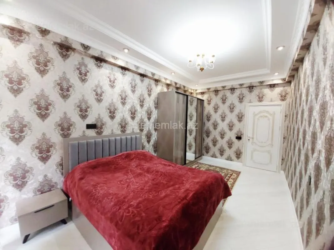 Satılır 3 otaqlı yeni tikili 132 m²