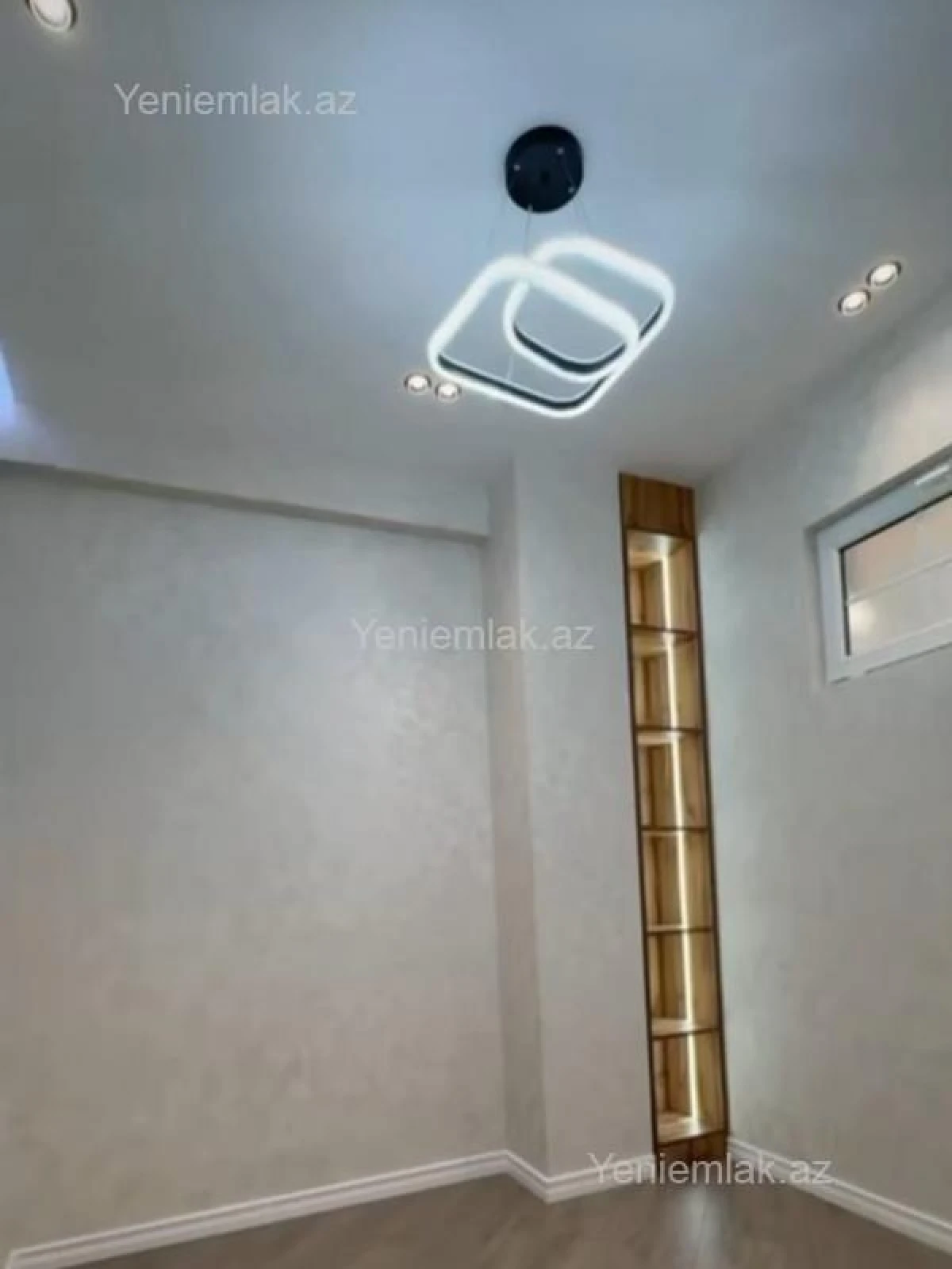 Satılır 3 otaqlı yeni tikili 75 m²