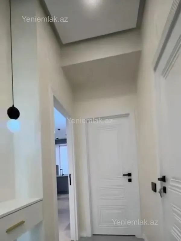 Satılır 3 otaqlı yeni tikili 75 m²