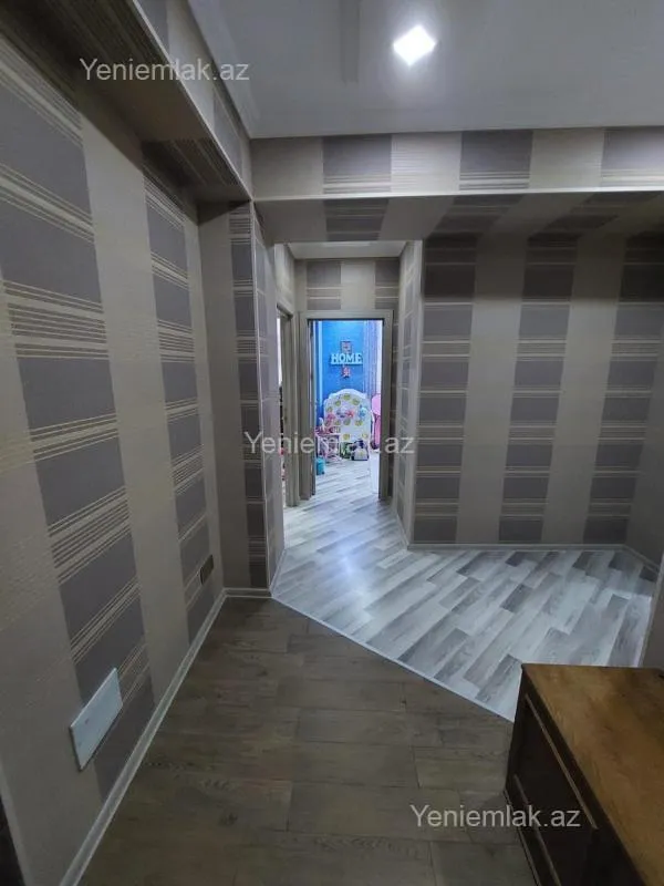 Satılır 3 otaqlı yeni tikili 90 m²