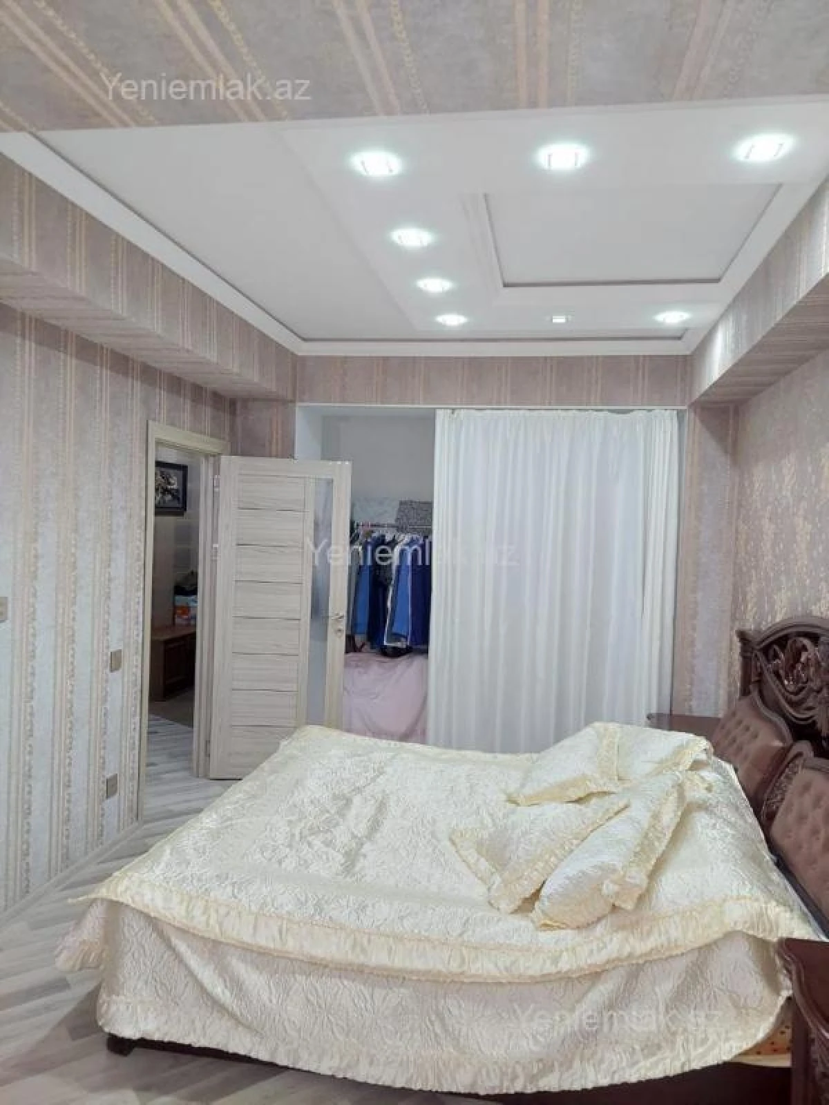 Satılır 3 otaqlı yeni tikili 90 m²