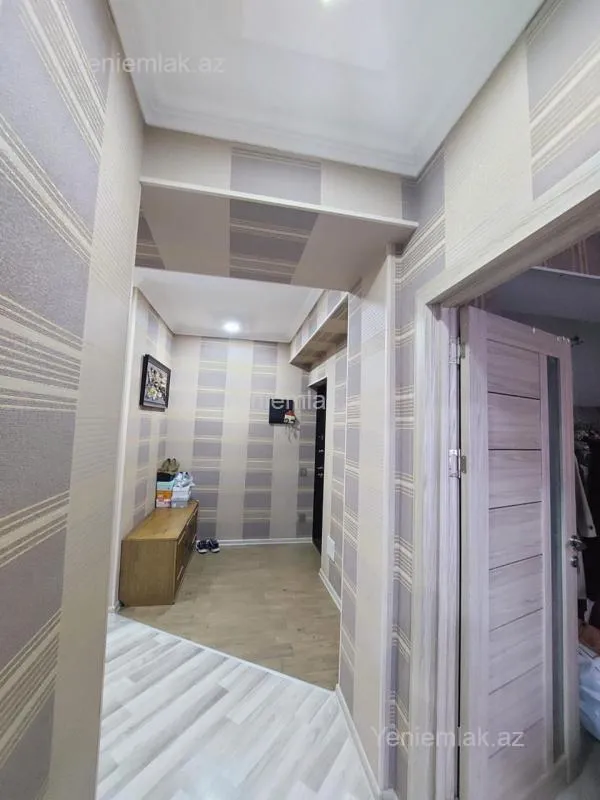 Satılır 3 otaqlı yeni tikili 90 m²
