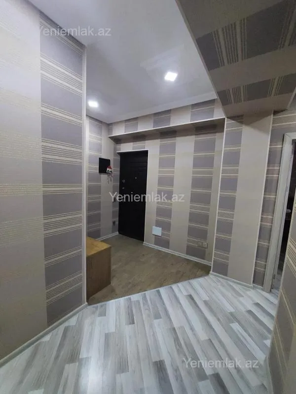 Satılır 3 otaqlı yeni tikili 90 m²
