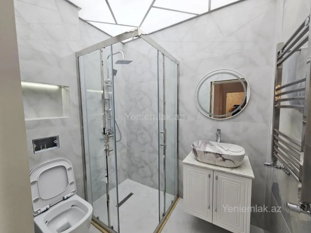 Satılır 3 otaqlı yeni tikili 126 m²