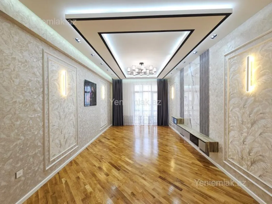 Satılır 3 otaqlı yeni tikili 126 m²