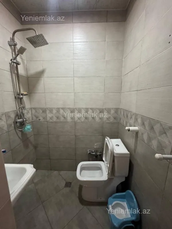 Satılır 3 otaqlı yeni tikili 50 m²