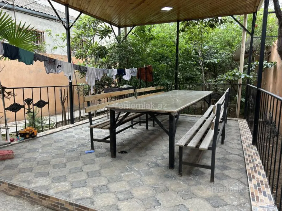 Satılır 3 otaqlı həyət evi 120 m²