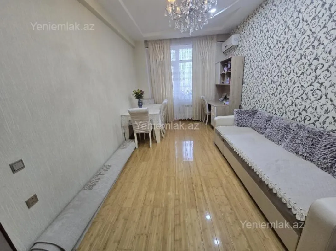 Satılır 3 otaqlı yeni tikili 78 m²