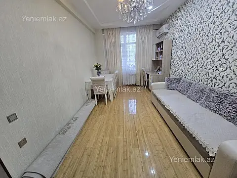 Satılır 3 otaqlı yeni tikili 78 m²