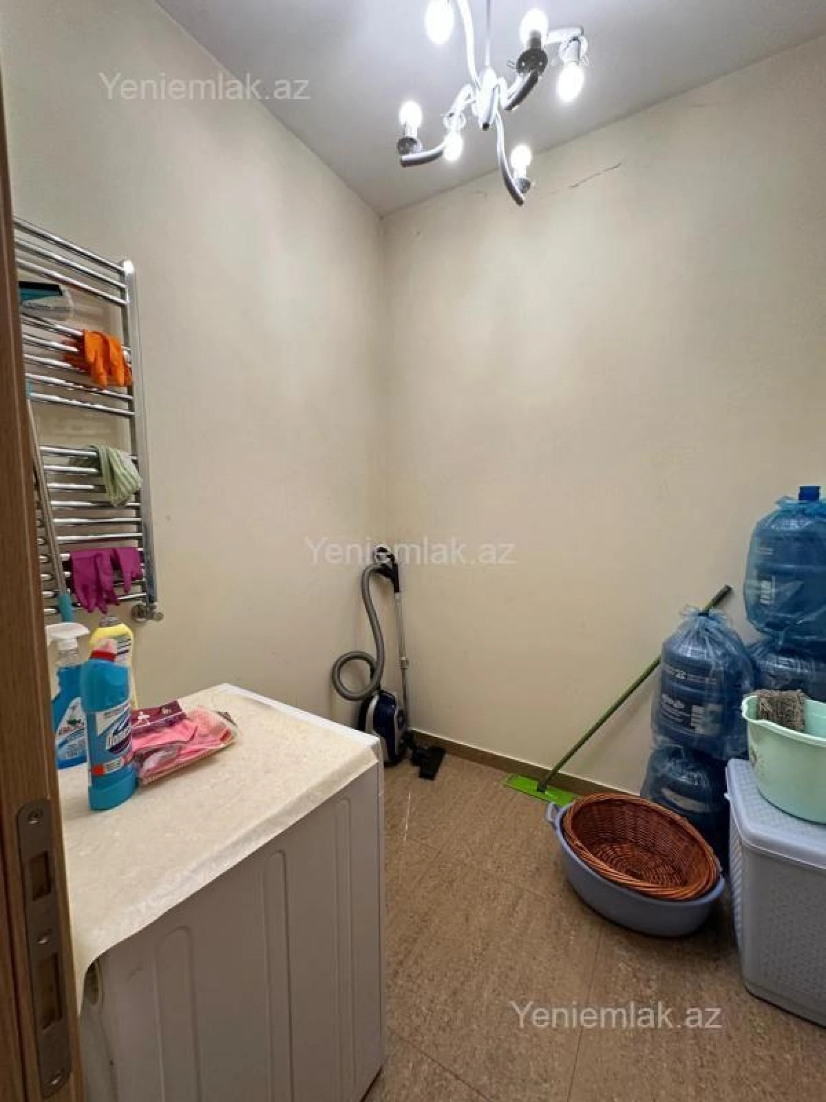 Satılır 4 otaqlı yeni tikili 190 m²