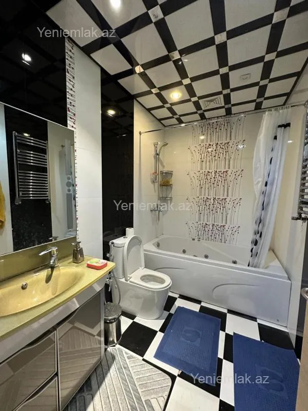 Satılır 4 otaqlı yeni tikili 190 m²