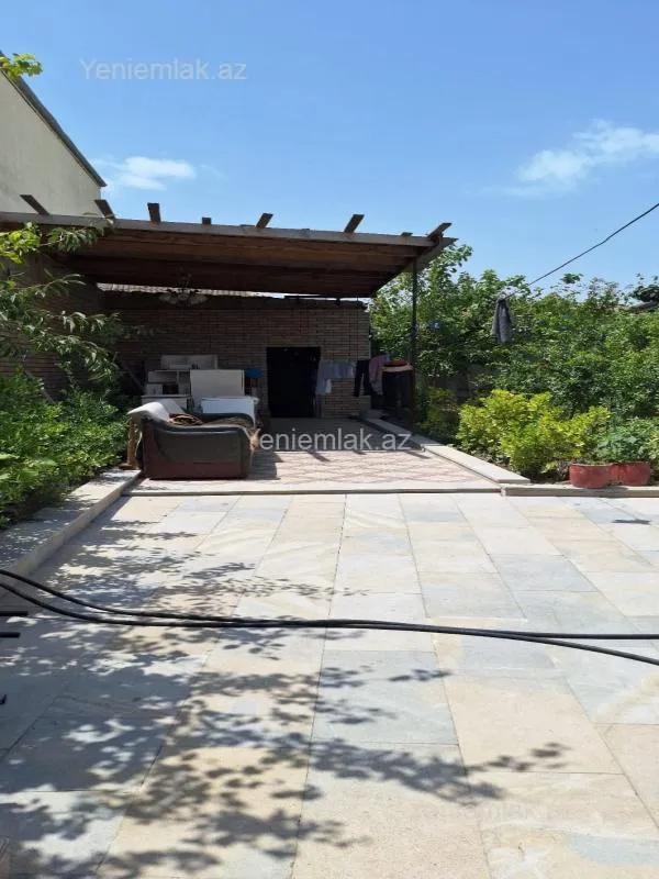 Satılır 4 otaqlı həyət evi 120 m²