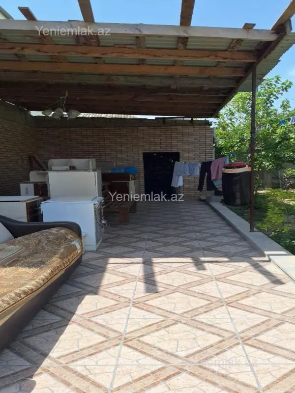 Satılır 4 otaqlı həyət evi 120 m²