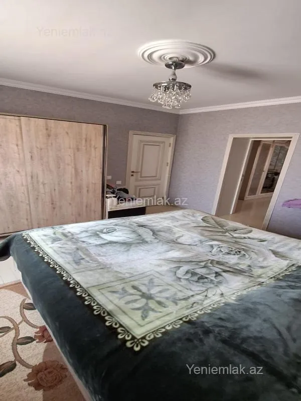 Satılır 4 otaqlı həyət evi 120 m²