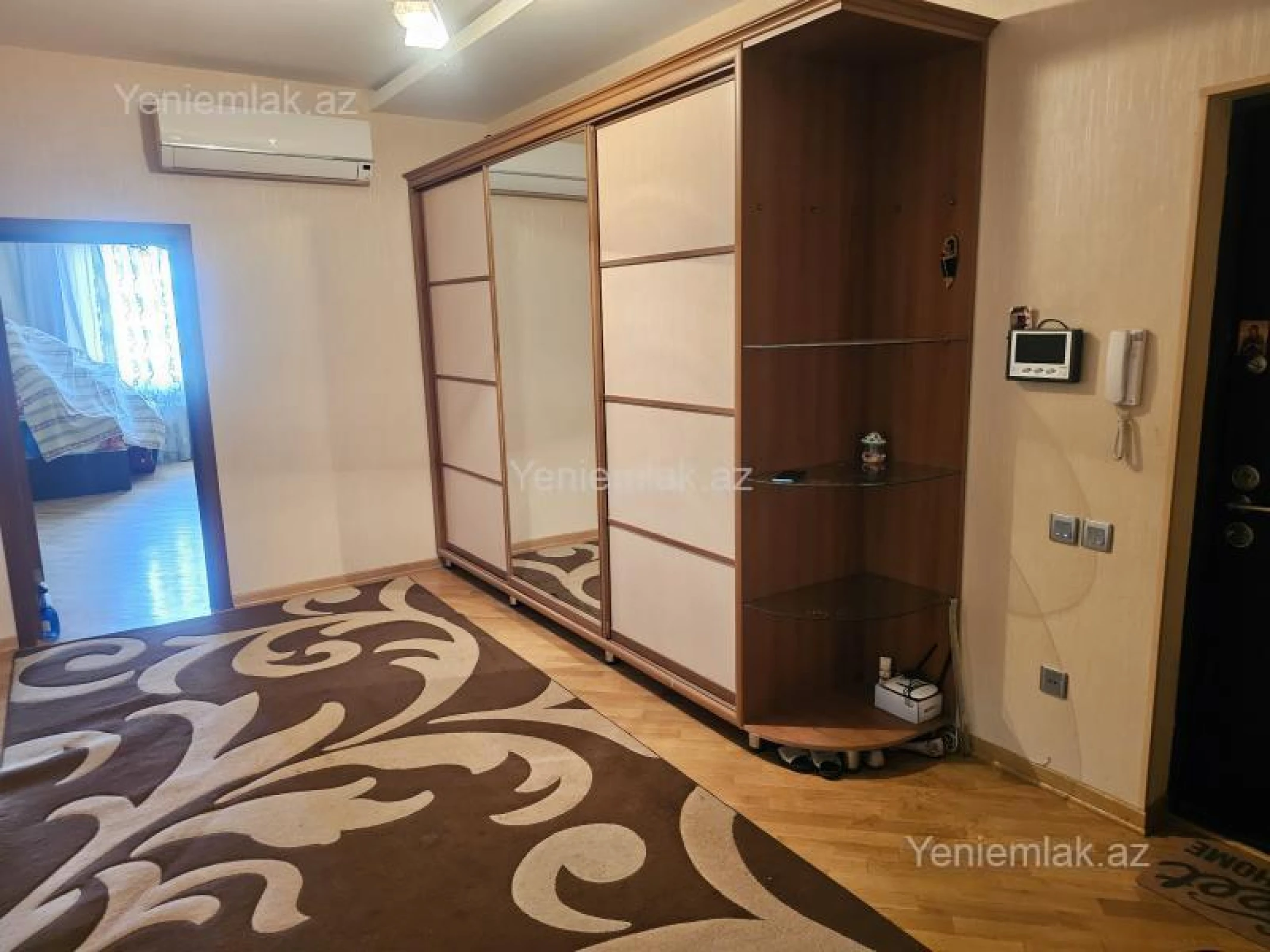 Satılır 3 otaqlı yeni tikili 140 m²