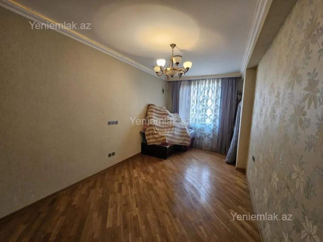 Satılır 3 otaqlı yeni tikili 140 m²