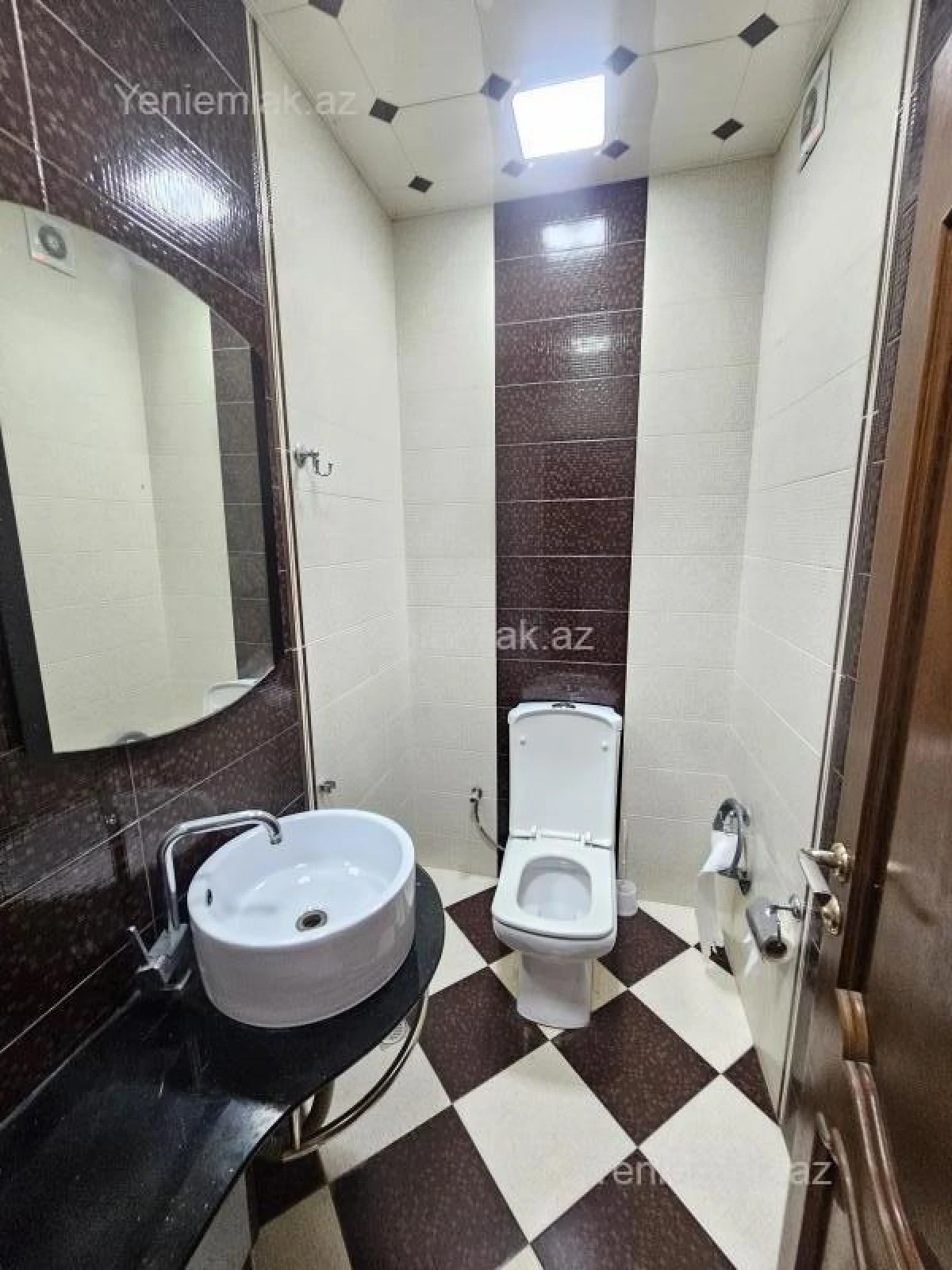 Satılır 3 otaqlı yeni tikili 140 m²