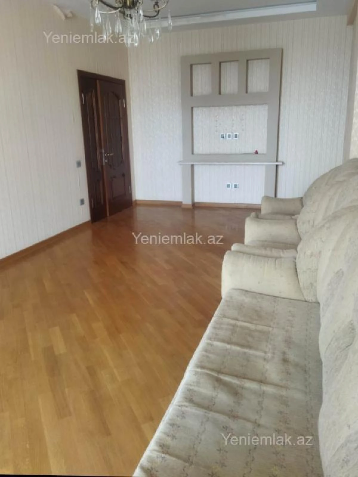 Satılır 3 otaqlı yeni tikili 140 m²