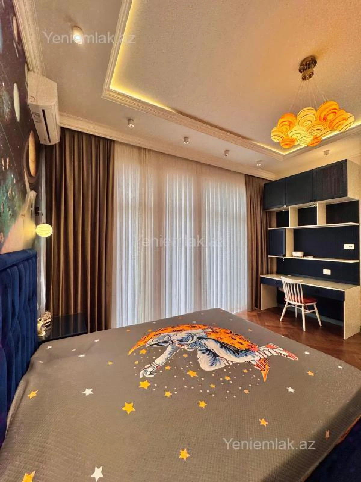 Satılır 5 otaqlı həyət evi 354 m²