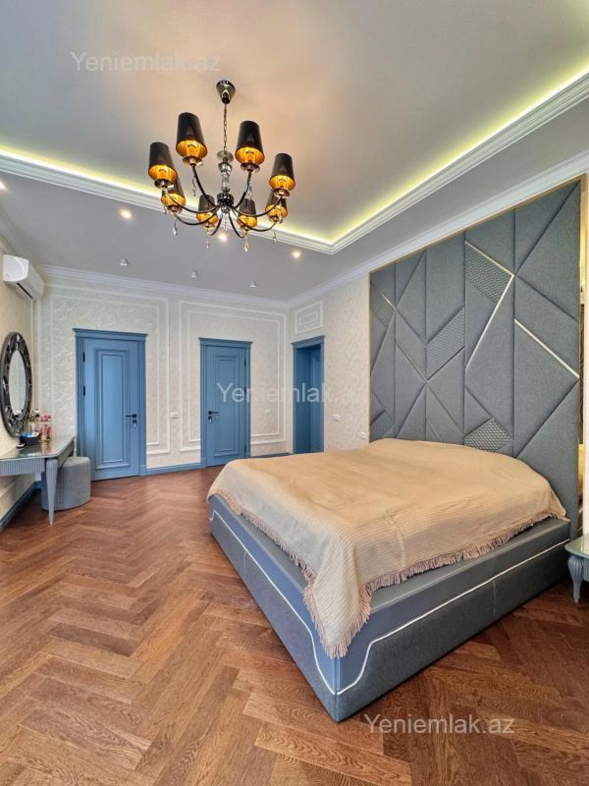 Satılır 5 otaqlı həyət evi 354 m²