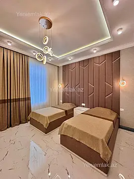 Satılır 5 otaqlı həyət evi 354 m²