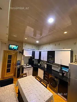 Satılır 2 otaqlı yeni tikili 98 m²