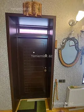 Satılır 6 otaqlı həyət evi 300 m²