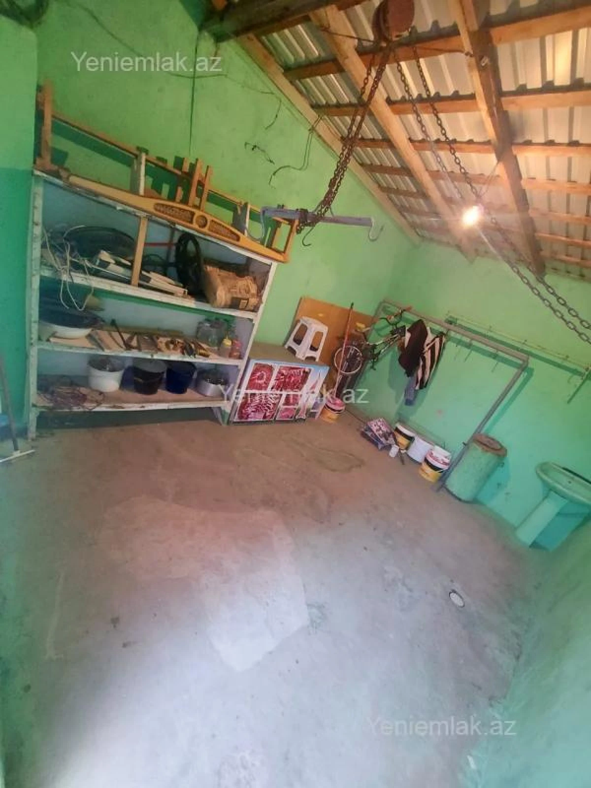 Satılır 6 otaqlı həyət evi 300 m²