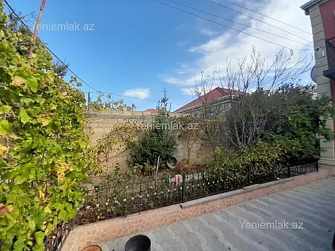 Satılır 5 otaqlı həyət evi 150 m²
