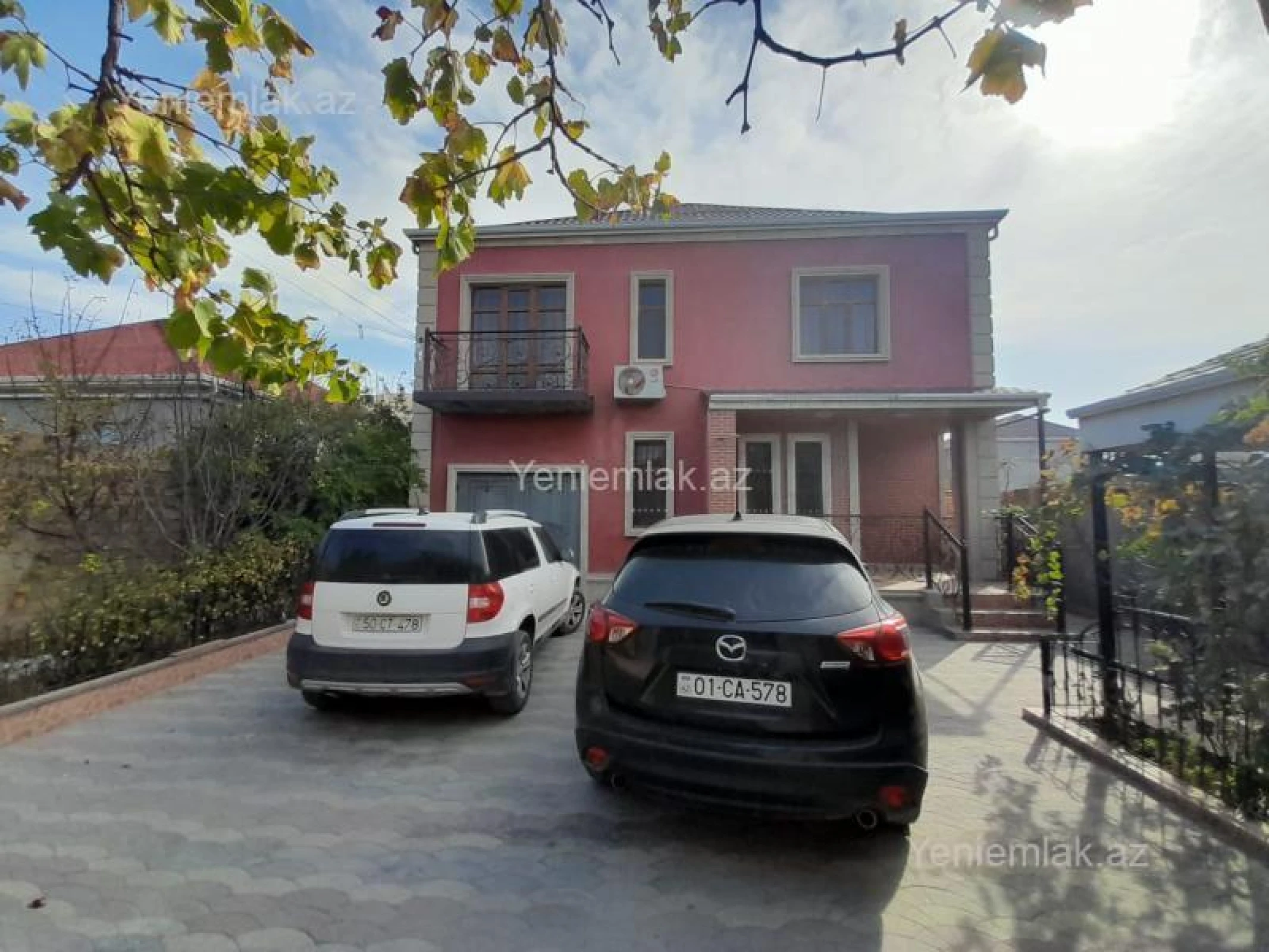 Satılır 5 otaqlı həyət evi 150 m²