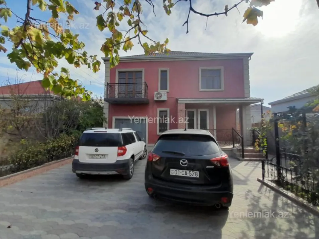 Satılır 5 otaqlı həyət evi 150 m²
