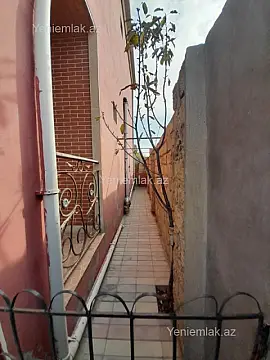 Satılır 5 otaqlı həyət evi 150 m²